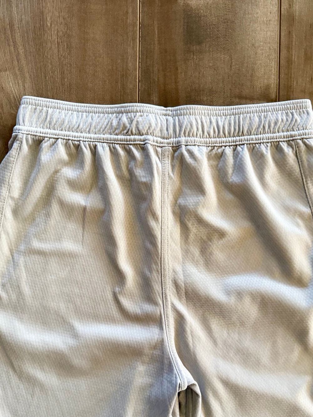 All In Motion Active Gray Drawstring Training Shorts with Pockets - Picture 10 of 12
